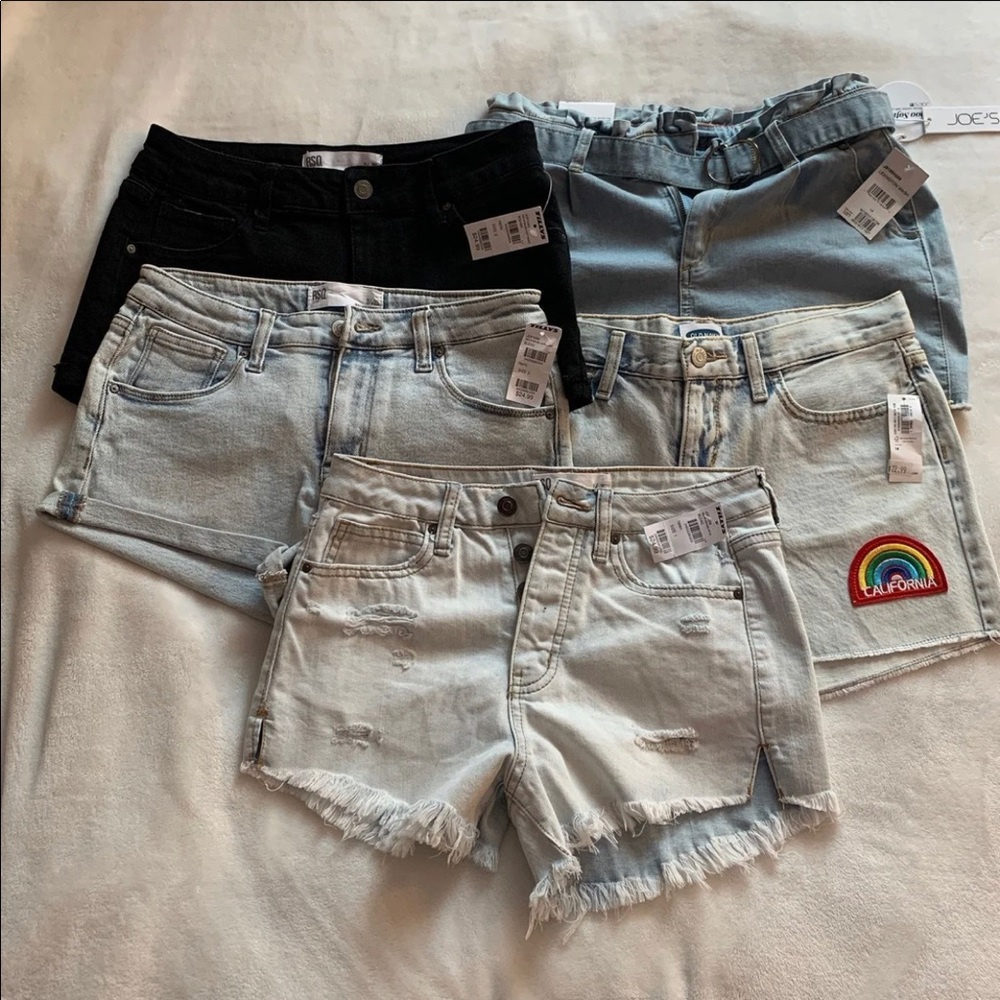 5 BRAND NEW Shorts bundle for girls or women